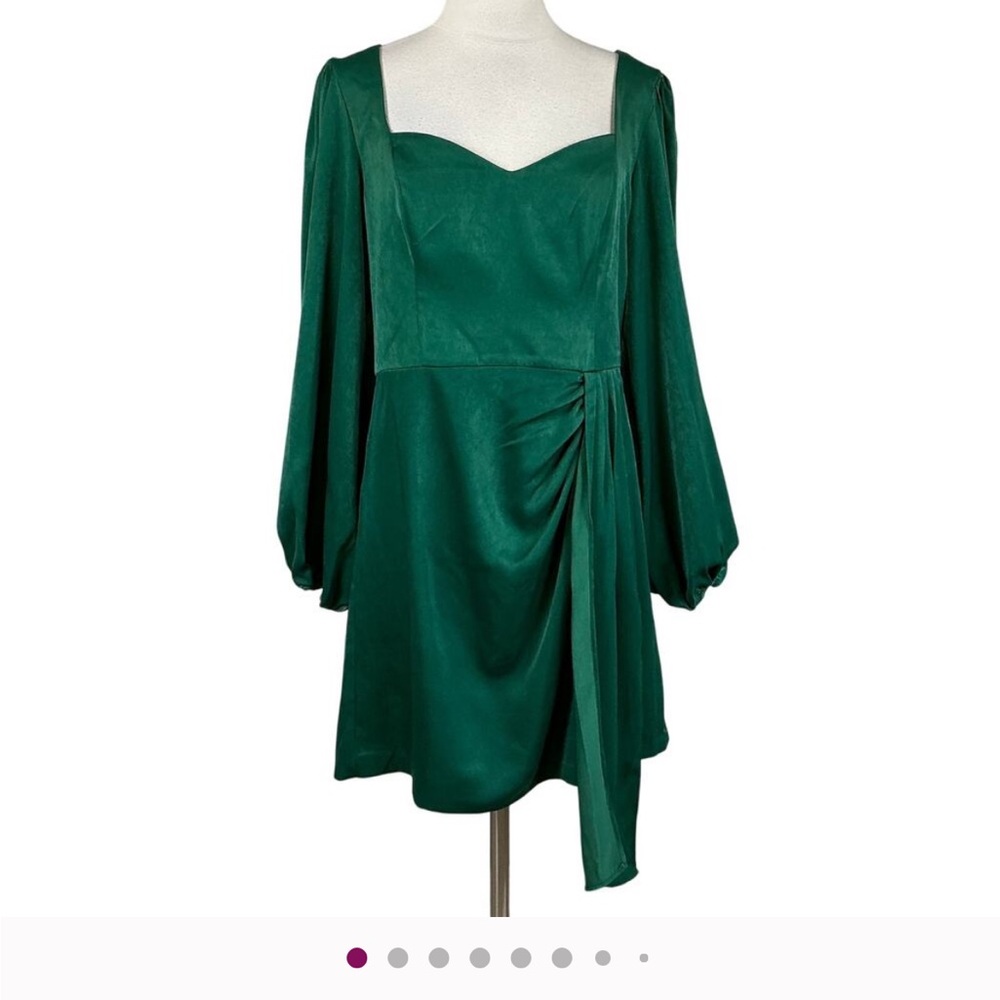 Adrianna Papell Women's A-Line Dress Size 12 Green Satin Long Sleeve Mini